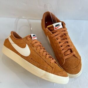 Nike Blazer Low ‘77 Vintage Monarch Orange Suede  US Men 11